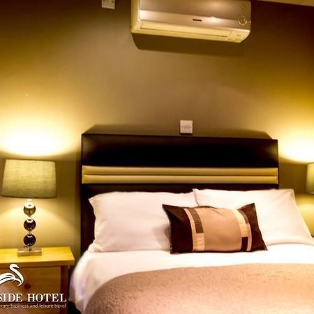 Thameside Hotel Рединг Екстериор снимка